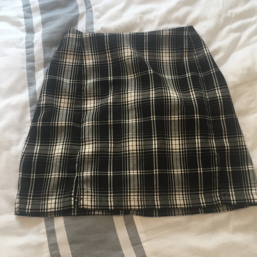 Brandy Melville skirt